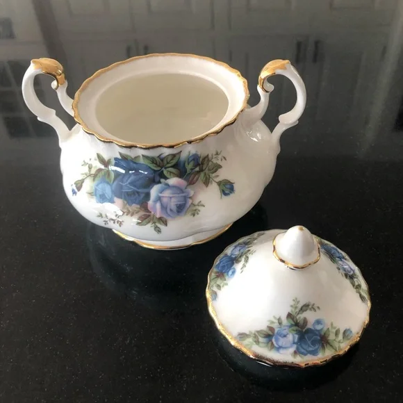 Royal Albert Moonlight Blue Bone China Sugar Bowl and Creamer Set with Gold Trim - Picture 5 of 11